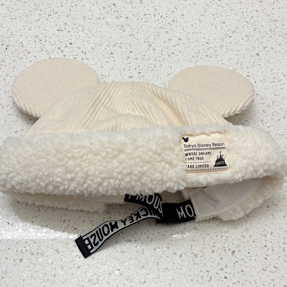 Cream Minnie Ear Sherpa Hat Tokyo Disney